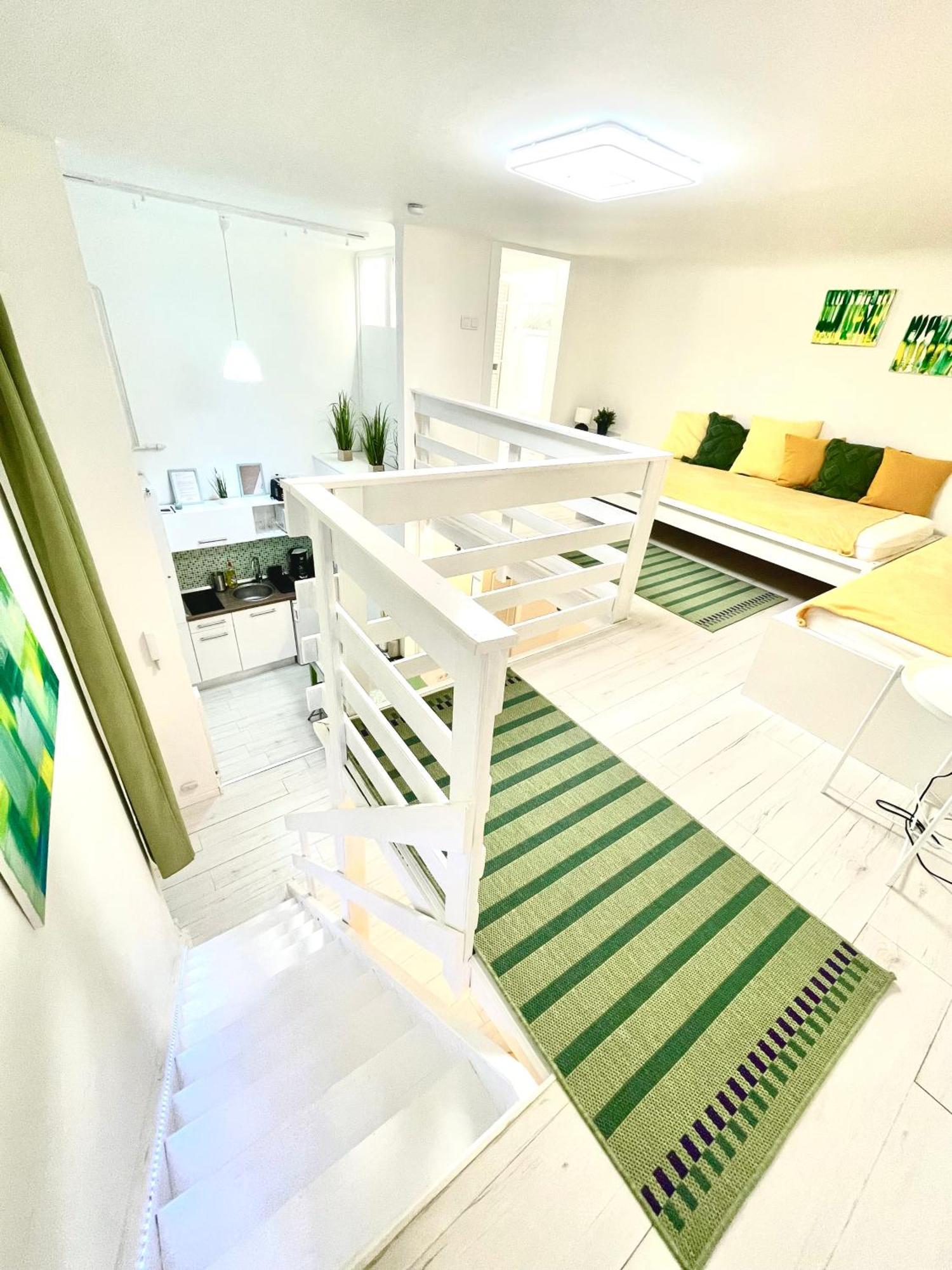 Teresian Apartment Near The Andrassy Street Free Air Conditioner Free Coffee Budapeste Exterior foto
