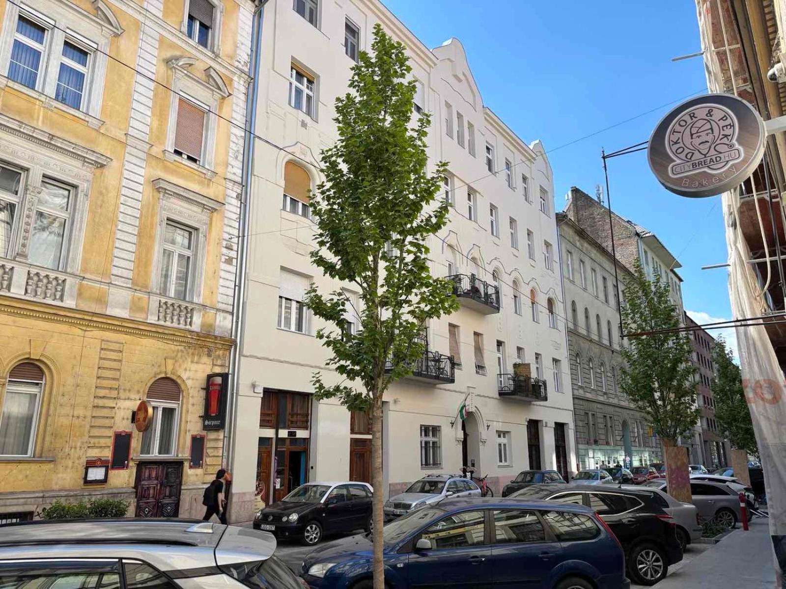 Teresian Apartment Near The Andrassy Street Free Air Conditioner Free Coffee Budapeste Exterior foto